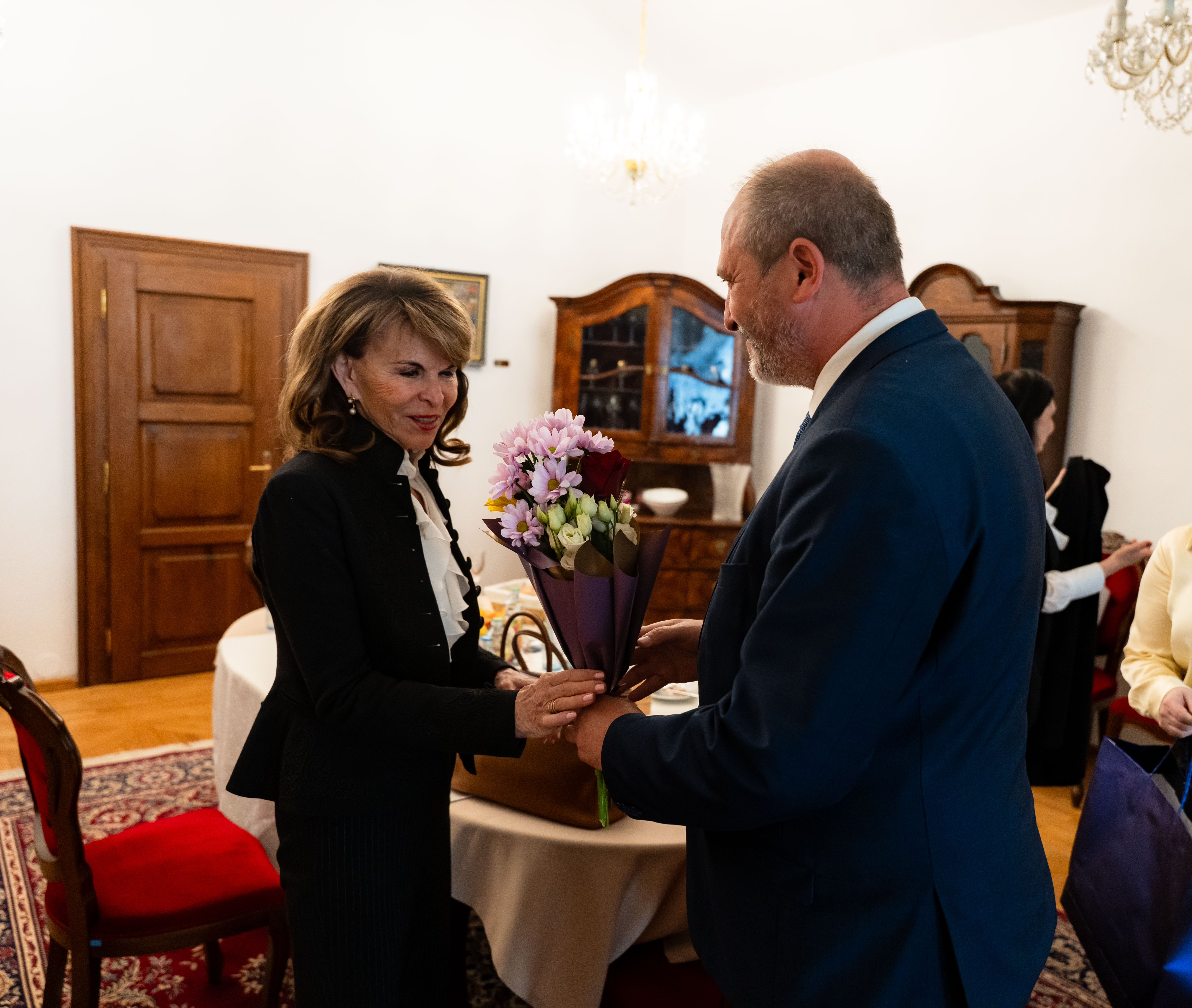 Prijatie pani Marie Rehakovej -1